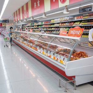 Vitrine réfrigérée multifonctionnelle en verre incurvé pour fromages, charcuteries et salades, fournie directement par l'usine - Product Image 4
