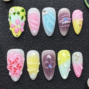 <span class=keywords><strong>Uñas</strong></span> Postizas Acrílicas Glamorosas de Diseño Salón, <span class=keywords><strong>Cortas</strong></span>, Almendradas y Cuadradas, Hechas a Mano, 10 Piezas, <span class=keywords><strong>Uñas</strong></span> Artificiales de Lujo Pintadas a Mano con Acabado Brillante - Product Image 3