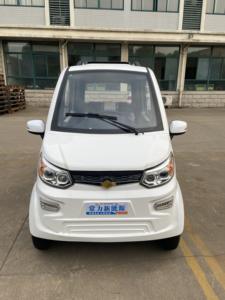 Auto Eléctrico Nuevo de Cuatro Ruedas, Hatchback, Tracción Trasera, Carrocería Cerrada, 30 km/h, Asientos de Cuero Oscuro, Cámara Trasera - Product Image 2