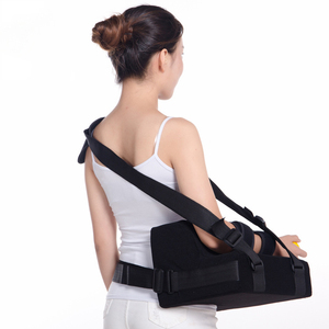 Almohada <span class=keywords><strong>de</strong></span> abducción <span class=keywords><strong>de</strong></span> <span class=keywords><strong>hombro</strong></span> <span class=keywords><strong>de</strong></span> soporte fijo para rehabilitación después <span class=keywords><strong>de</strong></span> <span class=keywords><strong>cirugía</strong></span> <span class=keywords><strong>de</strong></span> dislocación humeral - Product Image 4