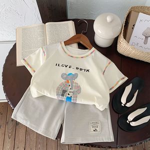เสื้อผ้า<span class=keywords><strong>เด็ก</strong></span>ฤดูร้อนเสื้อยืดการ์ตูนสีทึบของ<span class=keywords><strong>เด็ก</strong></span>ผู้ชายเซ็ตชุดกีฬากางเกงขาสั้นของ<span class=keywords><strong>เด็ก</strong></span>ผู้ชาย - Product Image 3