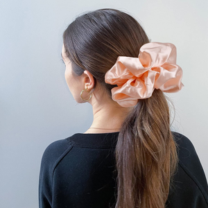 Coleteros de Seda 100% Personalizados con Logotipo, Extra Grandes, Suaves y Lisos, Accesorios para el Cuidado del Cabello Sin Daños, para Moda y Sueño - Product Image 3