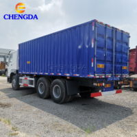 Camion Occasion Sinotruck Howo 6x4 371 CV, Camion de Livraison avec Caisse