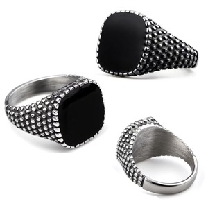 Meistverkaufte Herren Retro Edelstahl-Ring mit Eingelegtem Stein Europäischer Stil Edelstein Islam Religiöse Ringe Großhandel - Product Image 6