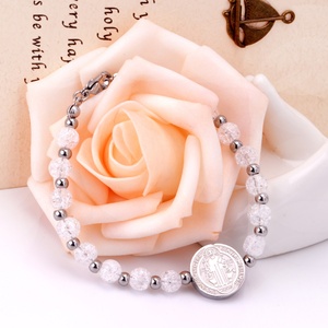 Bracelet élégant à perles plaqué or pour femme – Bijou tendance à prix abordable - Product Image 6