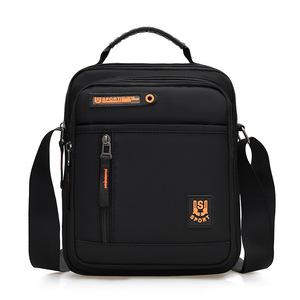 Nueva Bolsa de Hombro Cruzada de Diseño Deportivo y Moderno para Viajes al Aire Libre, con Cierre de Cremallera, de Alta Calidad para Hombre - Product Image 4