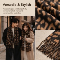 Écharpe longue léopard en fausse fourrure de cachemire respirante et légère, avec pompons noirs et marron, châle chaud d'hiver tendance pour homme en polyester