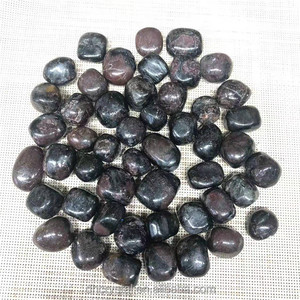 Cristaux spirituels de 20 à 30mm Pierres de guérison Astrophyllite naturelle avec <span class=keywords><strong>grenat</strong></span> <span class=keywords><strong>Pierre</strong></span> de cristal dégringolée à vendre - Product Image 3