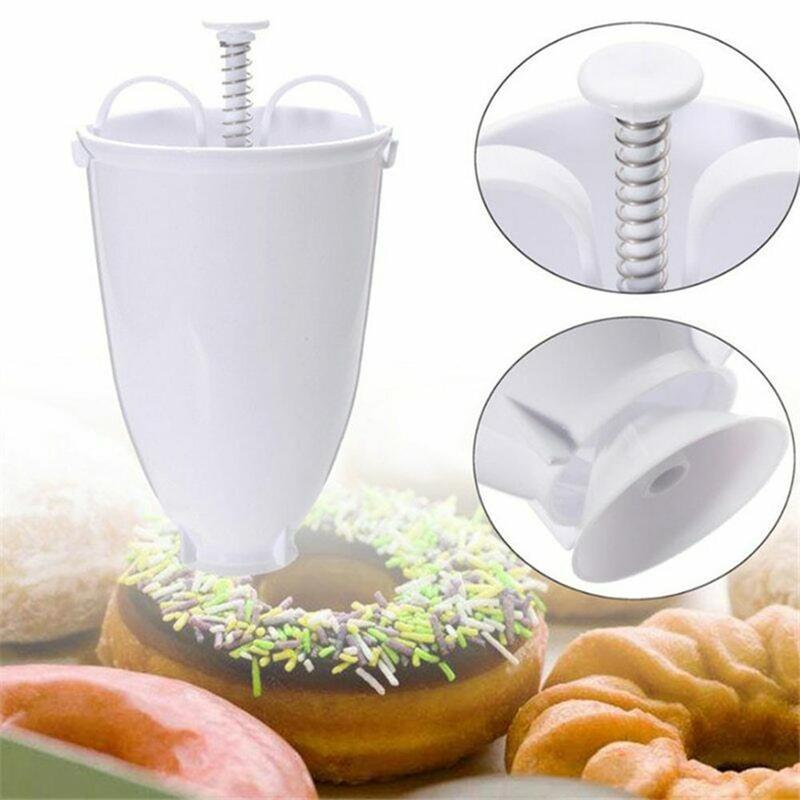 Plastic Mini Donuts Maker Dessertdispenser Frituur Donut Mal Diy Bakgereedschap Gemakkelijk Snel Draagbaar Arabisch Wafelvorm