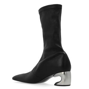 Bottines courtes pour femme à talons personnalisés en forme de crochet, bout carré, fermeture éclair latérale, talons variés, ajustées et unies - Product Image 4