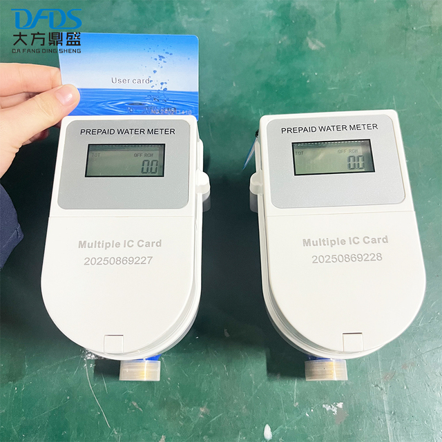 DN15 DN20 DN25 IP68 protection Rechargeable IC Card Smart Prepaid Water Meter Price