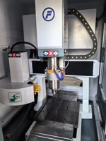 Machine de gravure CNC à haute précision, à changement d'outil automatique, avec moteur YASKAWA du Japon et engrenage HIWIN de Taïwan, en promotion