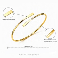 Bracelet manchette ouvert ajustable en acier inoxydable plaqué or PVD, personnalisable par gravure, pour la vente en gros, bijoux de mode