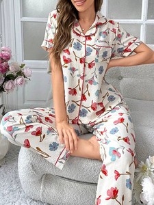 <span class=keywords><strong>Pigiama</strong></span> con Logo personalizzato da donna con stampa floreale e animale 2 pezzi Cardigan pantaloni lunghi con chiusura in vita elastica all'ingrosso pigiami estivi all'ingrosso - Product Image 5