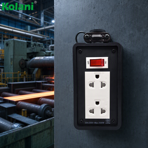 Enchufe <span class=keywords><strong>de</strong></span> Superficie Industrial Kolani IP44 Resistente a la Intemperie con Interruptor, Toma <span class=keywords><strong>de</strong></span> Corriente Universal <span class=keywords><strong>de</strong></span> 3 Pines, PVC Ignífugo para Exteriores y Talleres - Product Image 4