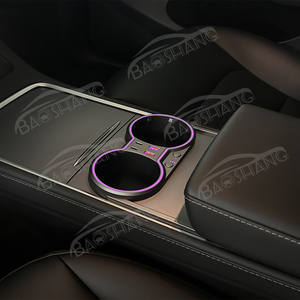 ลูกบิดน้ำหอมฮับ USB สำหรับเทสลารุ่น<span class=keywords><strong>3</strong></span> Y ที่วางแก้วคอนโซลกลางรถยนต์แบบชาร์จเร็วใหม่พร้อมไฟ RGB - Product Image 5