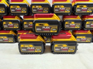 Batería de Alta Capacidad de 60V 9.0Ah Compatible con la Serie Dewalt FlexVolt, Perfecta para Herramientas de Trabajo Pesado - Product Image 3