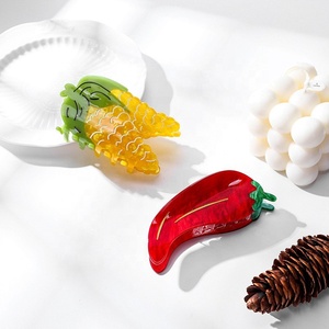 กิ๊บติดผมอะซิเตทลายผักดีไซน์สร้างสรรค์ กิ๊บติดผมอะซิเตทลายพริกแดง กิ๊บติดผมแบบสั่งทำสำหรับผู้หญิง - Product Image 1