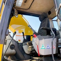 Escavatore Cingolato Usato Komatsu PC200 da 20 Tonnellate, Modello 2024 con Sistema Idraulico Stabile e Motore ad Alta Potenza (Consumo PC220-8)