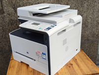 Mesin Printer Rekondisi C8050cn Printer Laser Warna A4 Cetak Salin Pindai Faks Stok Tersedia