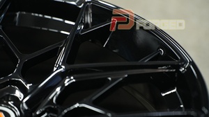 ล้ออัลลอยปลอมแปลงน้ำหนักเบาออกแบบได้ตามต้องการสำหรับเทสลารุ่น Y <span class=keywords><strong>3</strong></span>รถไซเบอร์รถบรรทุก VW ID.4 ID.<span class=keywords><strong>3</strong></span>ฮุนได ionoiq 5 Kia EV6 <span class=keywords><strong>BMW</strong></span> IX1 <span class=keywords><strong>I4</strong></span> - Product Image 2