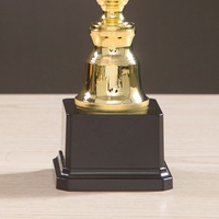 Trophée en plastique de gros pour événements sportifs et jeux scolaires, taille T10 M