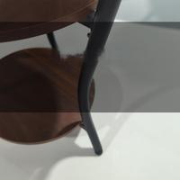 Quelques chambres, table de chevet, étagère de rangement circulaire simple, table basse moderne simple, canapé, petite table d'appoint