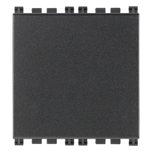 Copertura per fori grigia, lunghezza 4,9 pollici, altezza 2,15 pollici, per accessori di cablaggio - Product Image 1