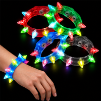 Nouveauté Bracelet LED 8 points lumineux en PVC, clignotant, accessoires de costume pour Halloween, mascarade, soirée dansante