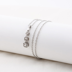 สร้อยคอเหล็กไทเทเนียมพร้อมจี้เพชรทรงกลมสำหรับผู้หญิงสวมใส่ทุกวัน ดีไซน์เรขาคณิต โซ่คล้องไหปลาร้า - Product Image 1