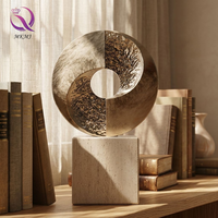 Statue décorative en résine artisanale de luxe, art pop pour la décoration de la maison et du bureau, sculptures, accessoires, pièces décoratives