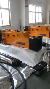 Martillo Hidráulico SOOSAN SB121 Tipo Silencioso para Demolición de Roca y Hormigón, Repuestos con 1 Año de Garantía para Excavadoras - Product Image 2