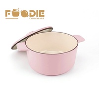 Cocotte en fonte carrée rose clair au design classique, émaillée, anti-rouille, de type Dutch Oven, de la gamme Factory Outlet