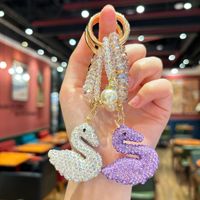 Porte-clés Cygne en Gros avec Diamants Entièrement Sertis, Idéal pour Pendentifs de Voiture et Accessoires de Sac