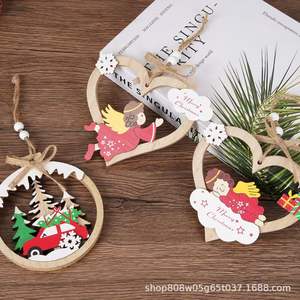 Adorno colgante de madera con forma de corazón, pintado a mano a todo color, decoración navideña para árbol, hogar y festividades. - Product Image 4