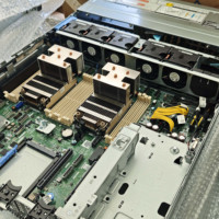 Serveur Dell R860 2U remis à neuf en usine, 60 cœurs, 64 DIMMs DDR5, 24 SFF NVMe SERVER