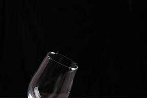 Copa de vino de línea aérea para clase de negocios - Product Image 4