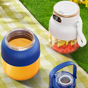 เครื่องปั่นน้ำผลไม้แบบพกพาไร้สายชาร์จไฟได้พร้อมช่อง USB สำหรับปั่นน้ำผลไม้และปั่นเครื่องใช้ในครัวที่ใช้งานได้จริง - Product Image 5