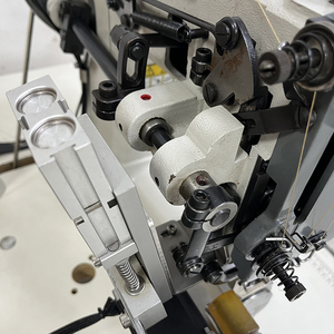 Macchina da Cucire Industriale <span class=keywords><strong>Elettrica</strong></span> a Cilindro per Carichi Pesanti, Tipo Tug, Punto Annodato, per Materiali Spessi e Fili Grossi RN-441ST - Product Image 3