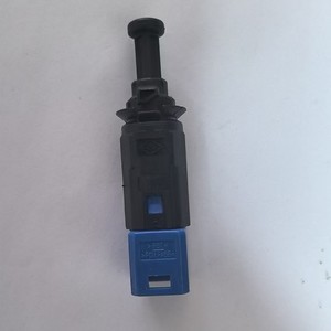 Interruptor de Luz de Freno para Renault 8200110895 7700434561 25320-00QAD, Interruptores de Repuesto para Automóviles - Product Image 2