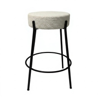 Tabouret de bar moderne rembourré en tissu Teddy, léger et durable, sans dossier, avec structure métallique, pour extérieur et usage commercial, commande en gros