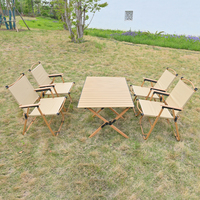 Table pliante d'extérieur en métal avec finition grain métallique pour le camping, le barbecue et les repas
