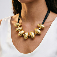 Collier moderne en alliage plaqué or 18 carats avec perles épaisses, cordon multi-brins, bijou statement unisexe, vente en gros, résistant au ternissement, audacieux