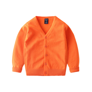 Vente en gros OEM Cardigan à simple boutonnage <span class=keywords><strong>Pull</strong></span> en tricot pour bébé Chandails à la mode pour garçon en tricot de couleur unie avec col en V - Product Image 1