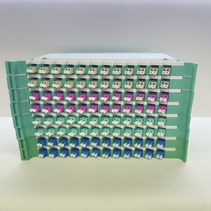 Châssis de distribution de fibres optiques (ODF) 12 ports 24 fibres LC Duplex OM2/OM3/OM4 avec pigtail adaptateur, pour FTTH, montage en rack et plateau de fusion - Product Image 3