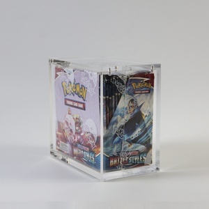 Caja Acrílica Transparente Personalizada al por Mayor con Protección UV Alta y Tapa Magnética Resistente para Almacenamiento de Tarjetas - Product Image 3