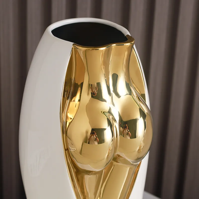 家の装飾のための現代芸術の創造的な女性の体のセクシーな戦利品セラミック花瓶