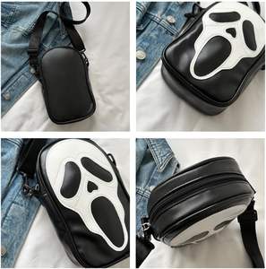 Sac à Bandoulière Vintage Crâne Halloween Drôle et Adorable Design Fantôme Diable en Cuir PU, Sacs à Main Tendance pour Femmes Hommes Filles Garçons - Product Image 3