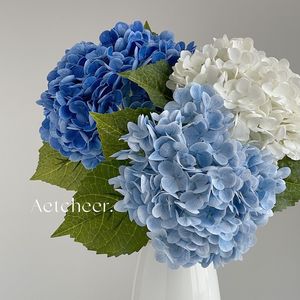 Xinyuan 3D Simulated Hydrangea Single <b>Stem</b> Soft Rubber <b>Artificial</b> Flower Wedding Decoration - Product Image 1