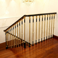 Rampes en aluminium doré de haute qualité Rampe d'escalier Banister Metal Banister Spindles Balustrade Designs pour la Villa
